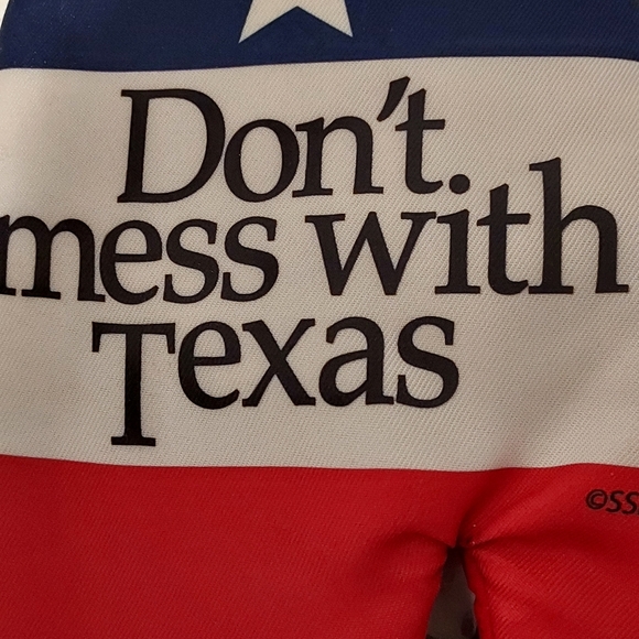 Don't Mess With Texas Oven Mitt and Cookie Ciutter State Memorabilia Lone Star - Picture 7 of 7